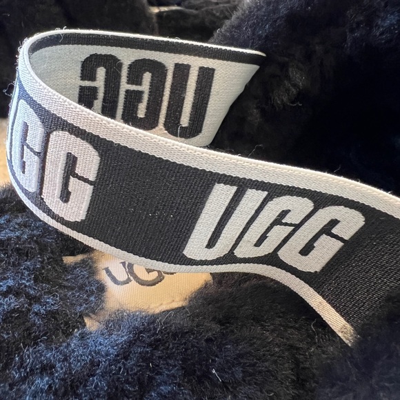 🎉HP🎉 UGG 💫 EUC 💫 Fluff Yeah Side - Size 7 - Picture 8 of 10